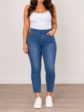 S108- Women’s: Nine West 14 Crop Denim Jeans